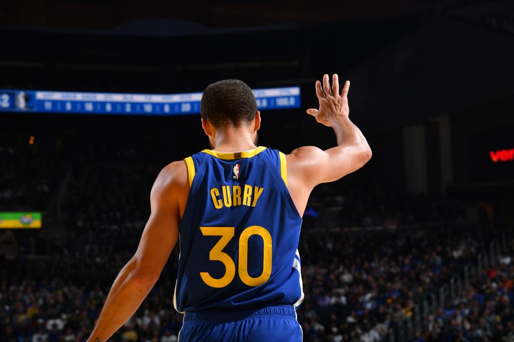 当前曼联需 当前曼联需